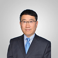 殷海峰博士 k8凯发国际药学研究板块工艺和制剂部副总裁